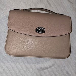 Beautiful Coach Cassie in beige